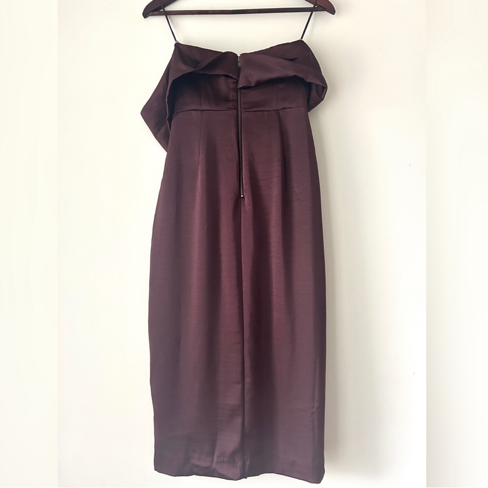 The ASTR the Label Gwyneria dress in colour Eggplant - Picture 3 of 7